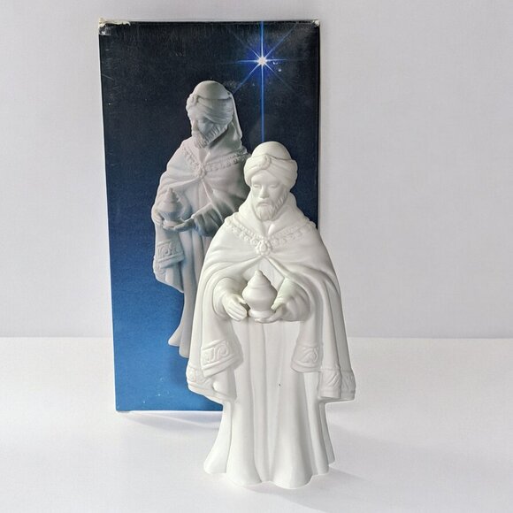 1982 Avon Nativity Collectibles THE MAGI BALTHASAR WISEMEN Porcelain Figure box - Picture 1 of 12